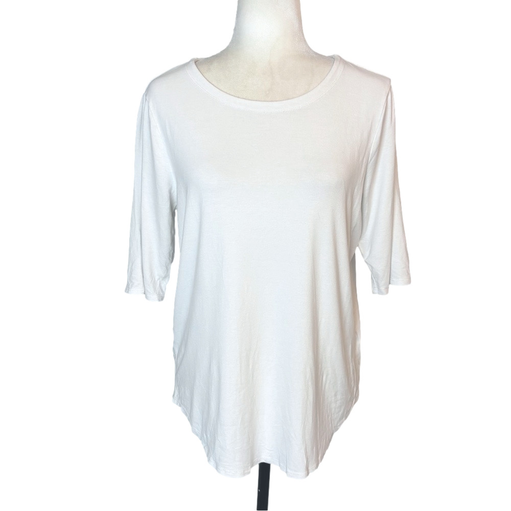 Cupio white t-shirt